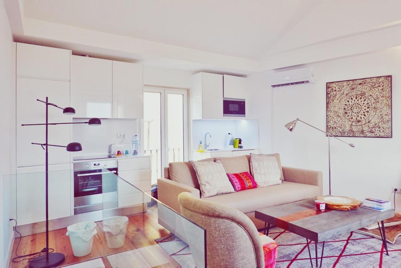17 View In Downtown Old Apartment *