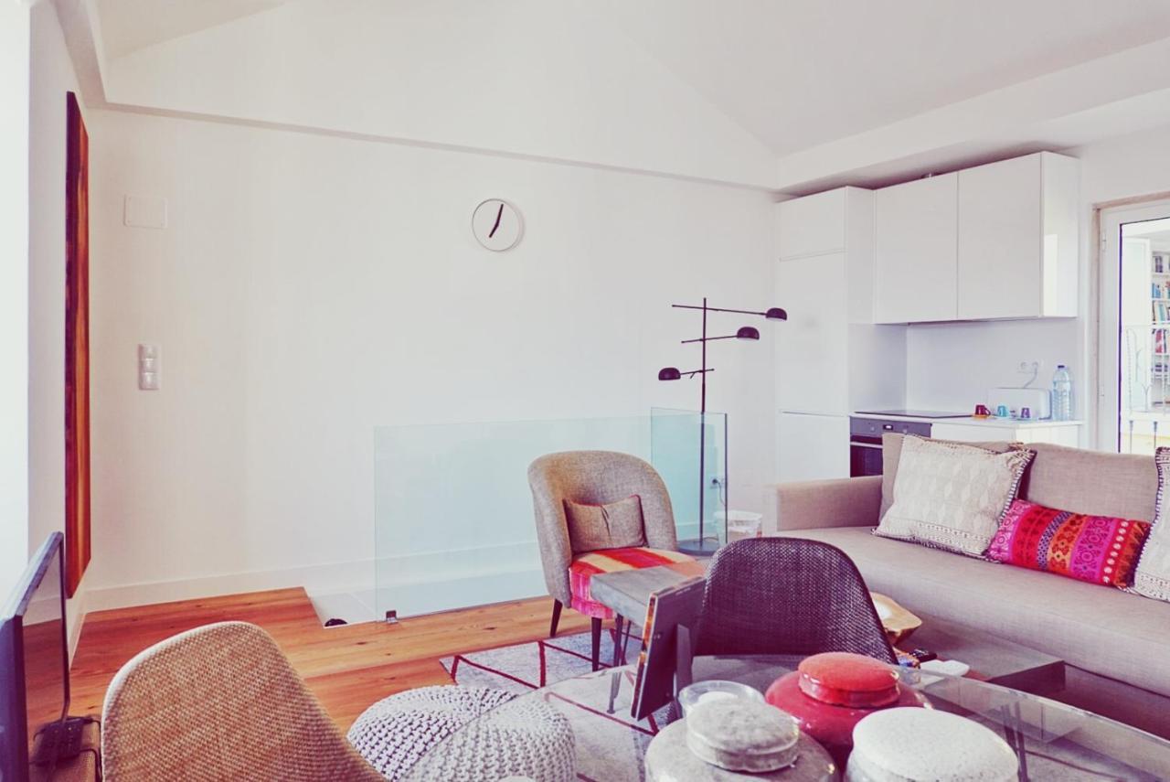 Apartment 17 View In Downtown Old Lisbon