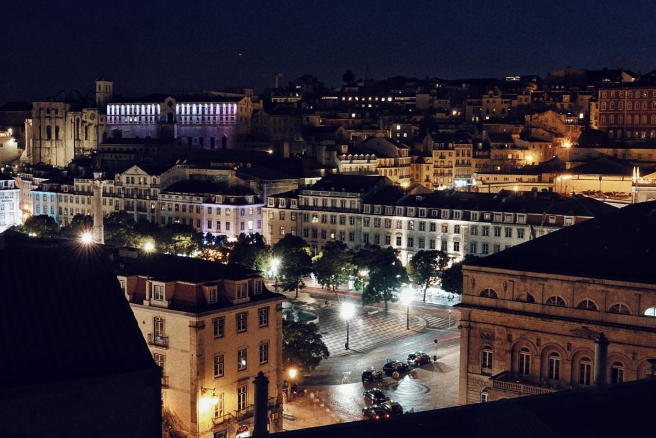 17 View In Downtown Old Lisbon