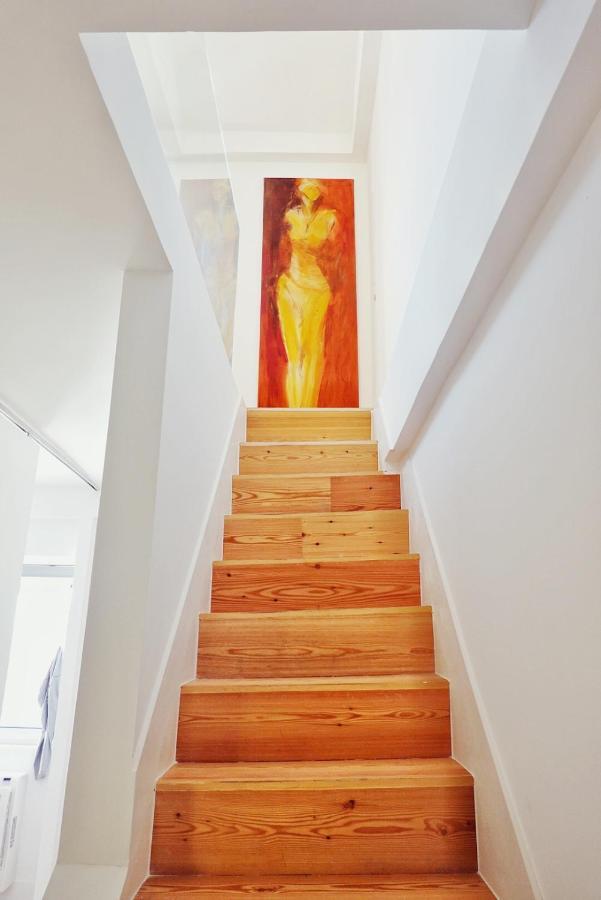 17 View In Downtown Old Apartment